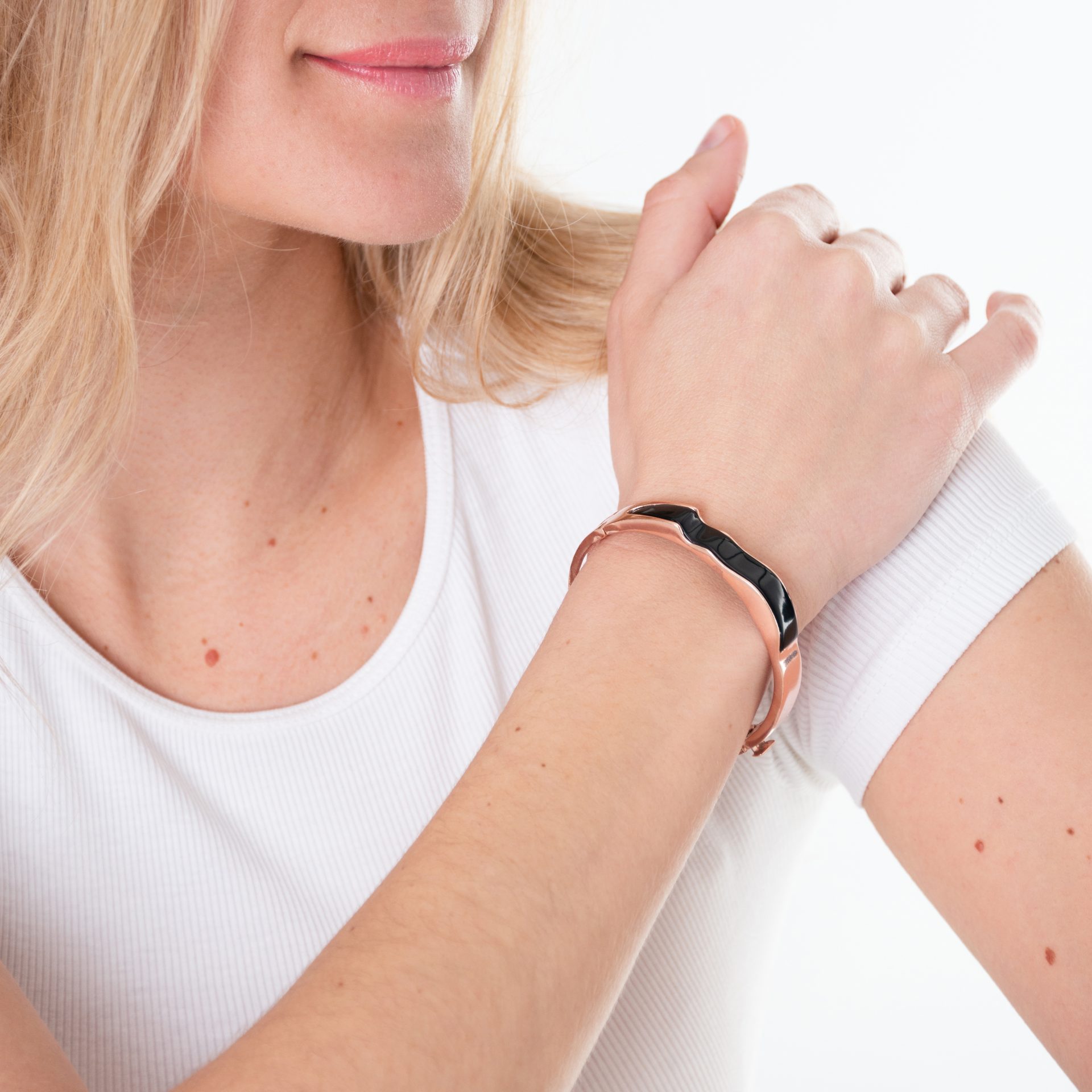 Nicole Black Onyx Bangle - Image 3