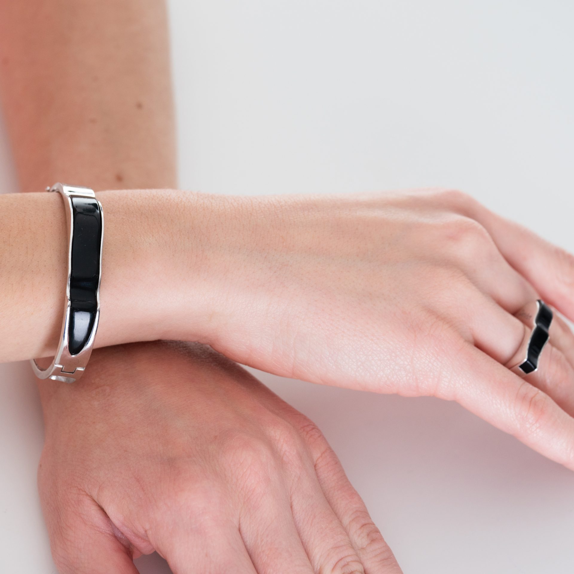 Natalie Black Onyx Ring - Image 3