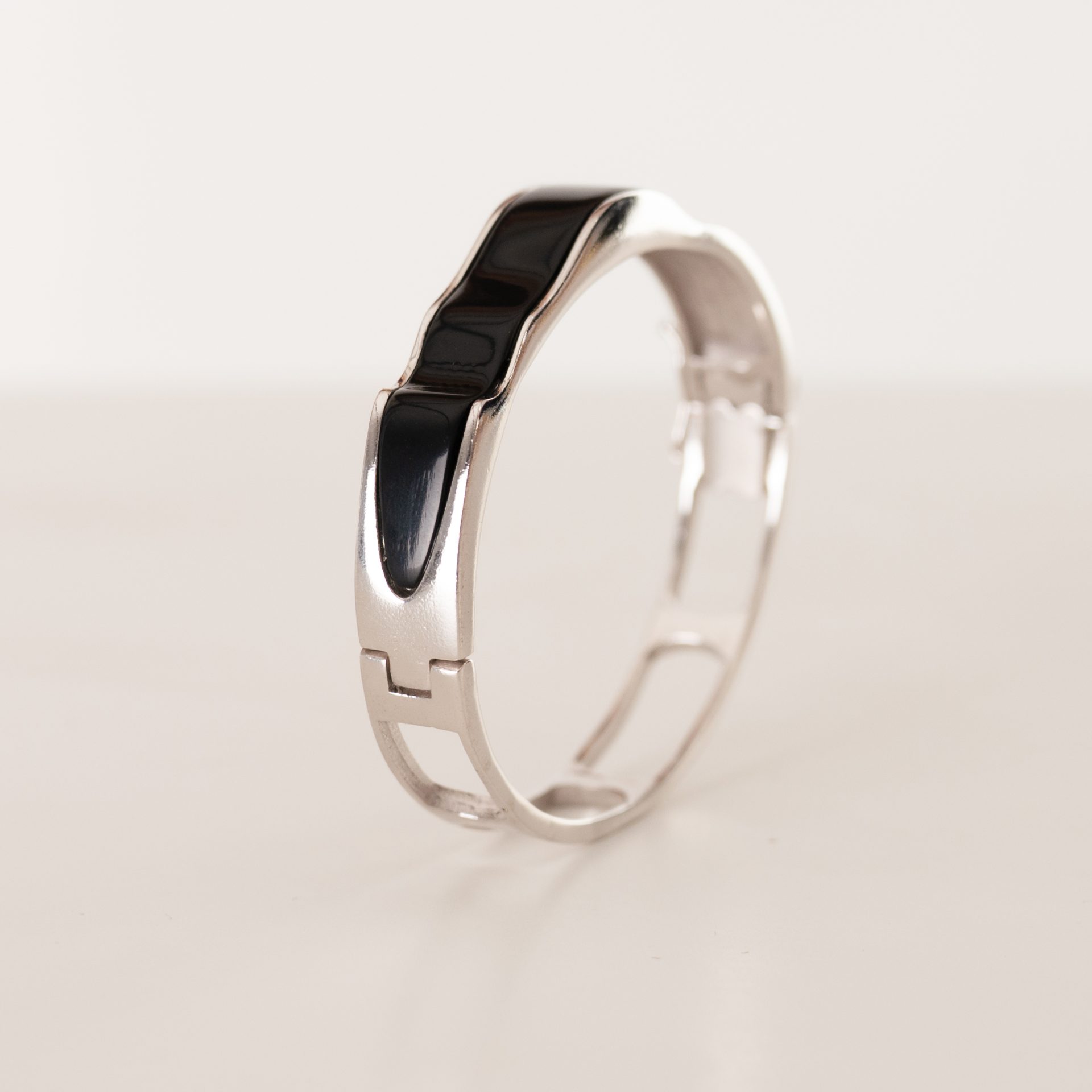 Nicole Black Onyx Bangle